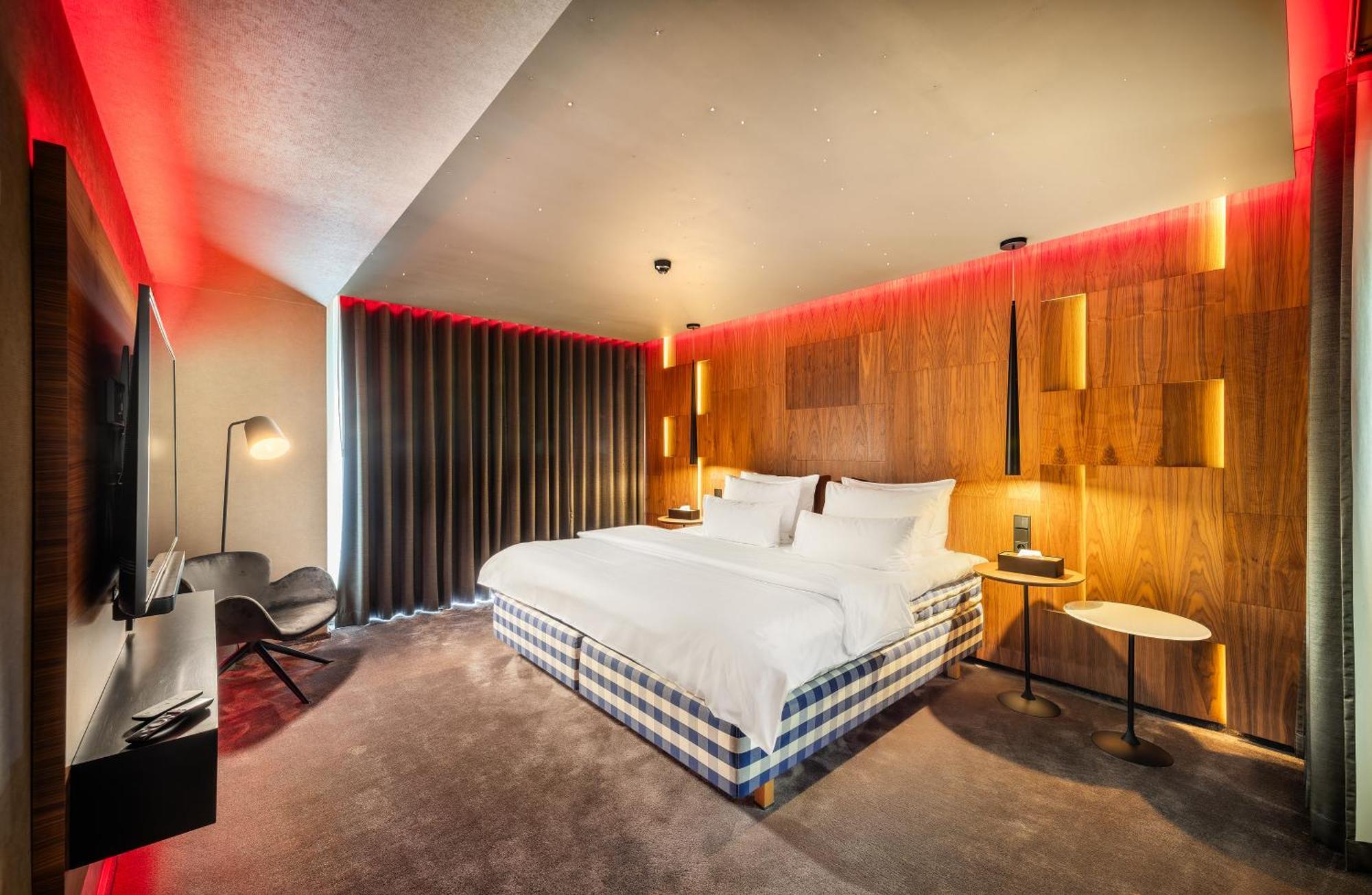 Harmony Hotel スピンドレルフ・ムリン エクステリア 写真