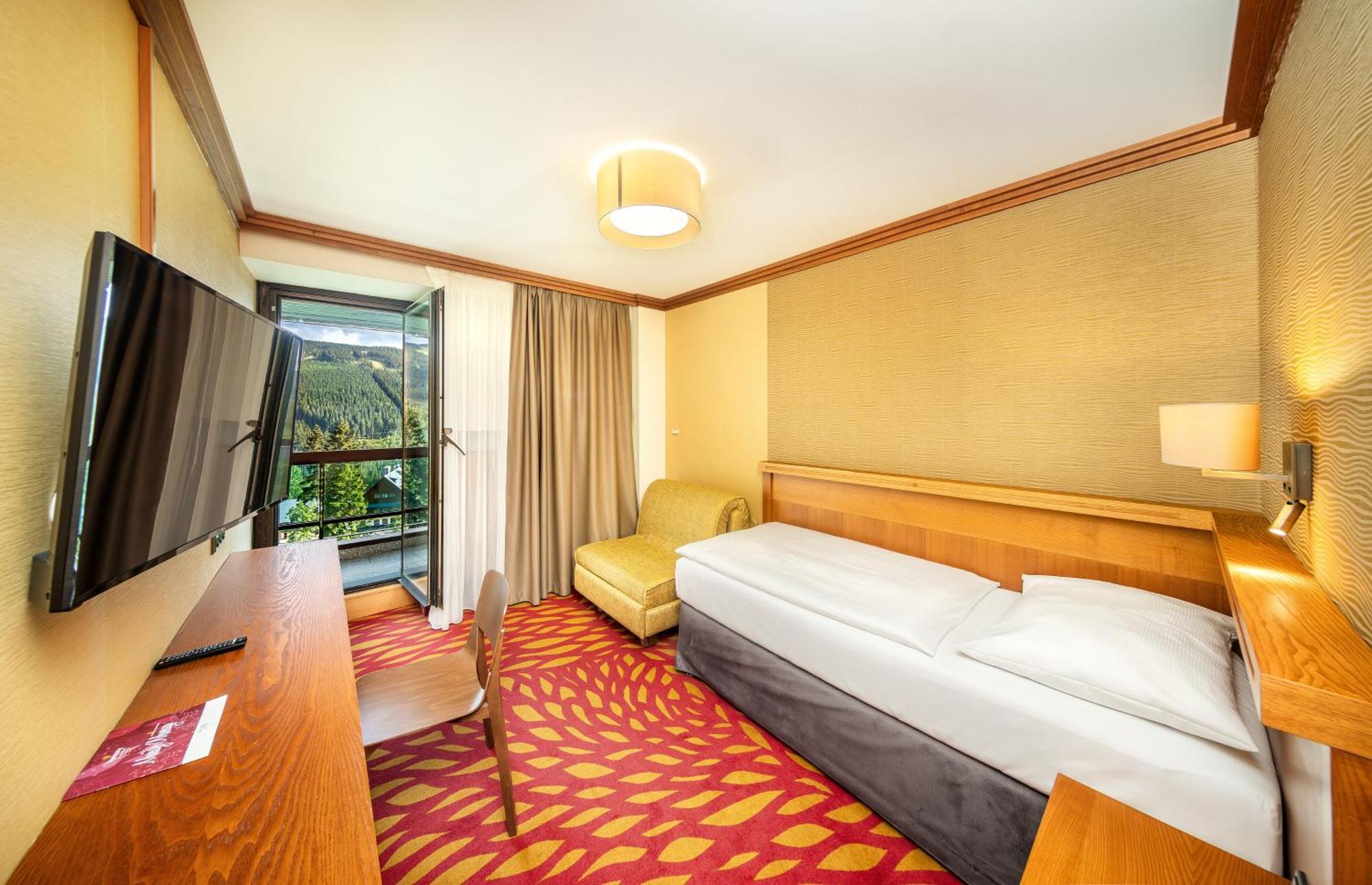 Harmony Hotel スピンドレルフ・ムリン エクステリア 写真