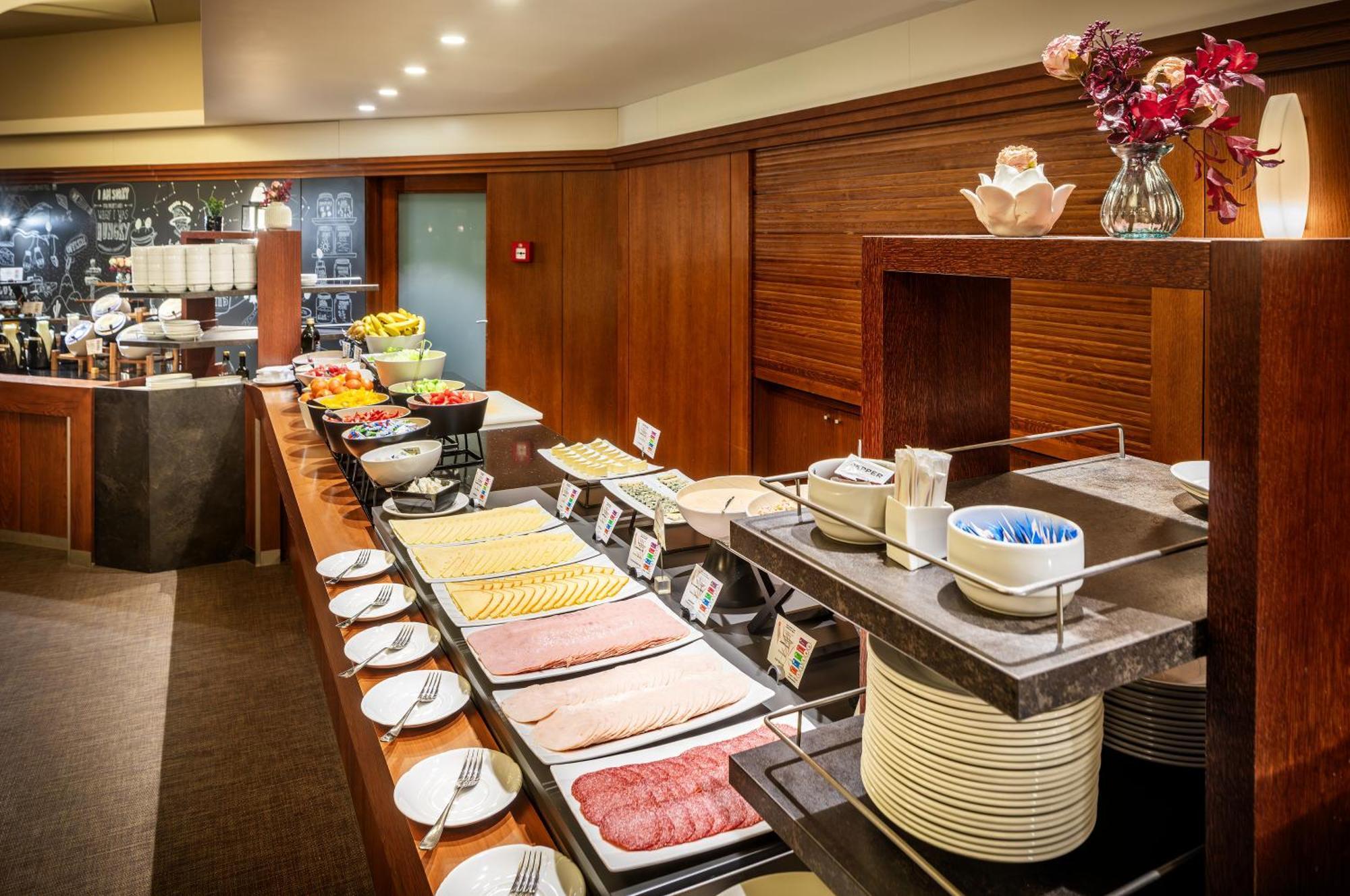 Harmony Hotel スピンドレルフ・ムリン エクステリア 写真